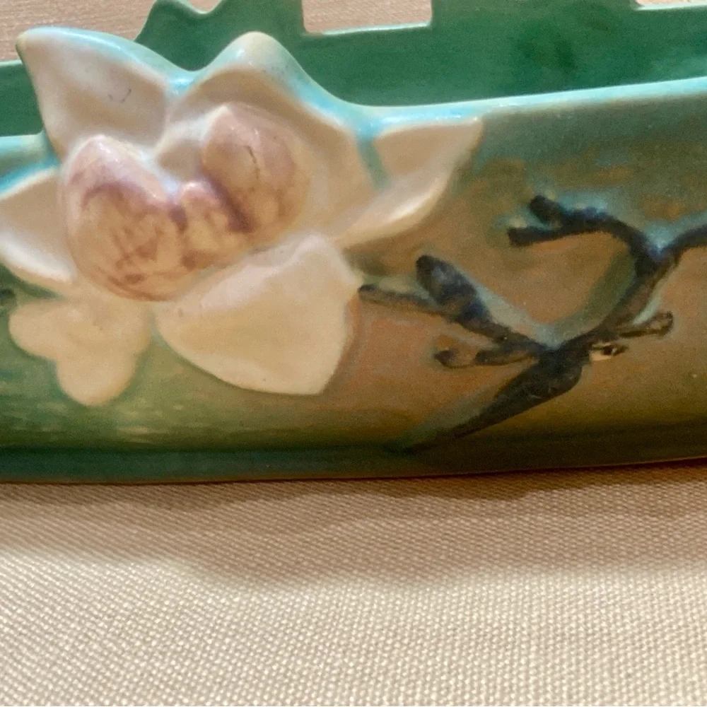 Vintage Art Console Roseville Magnolia Pottery. Handled rectangular Green/Pink. - Picture 5 of 12